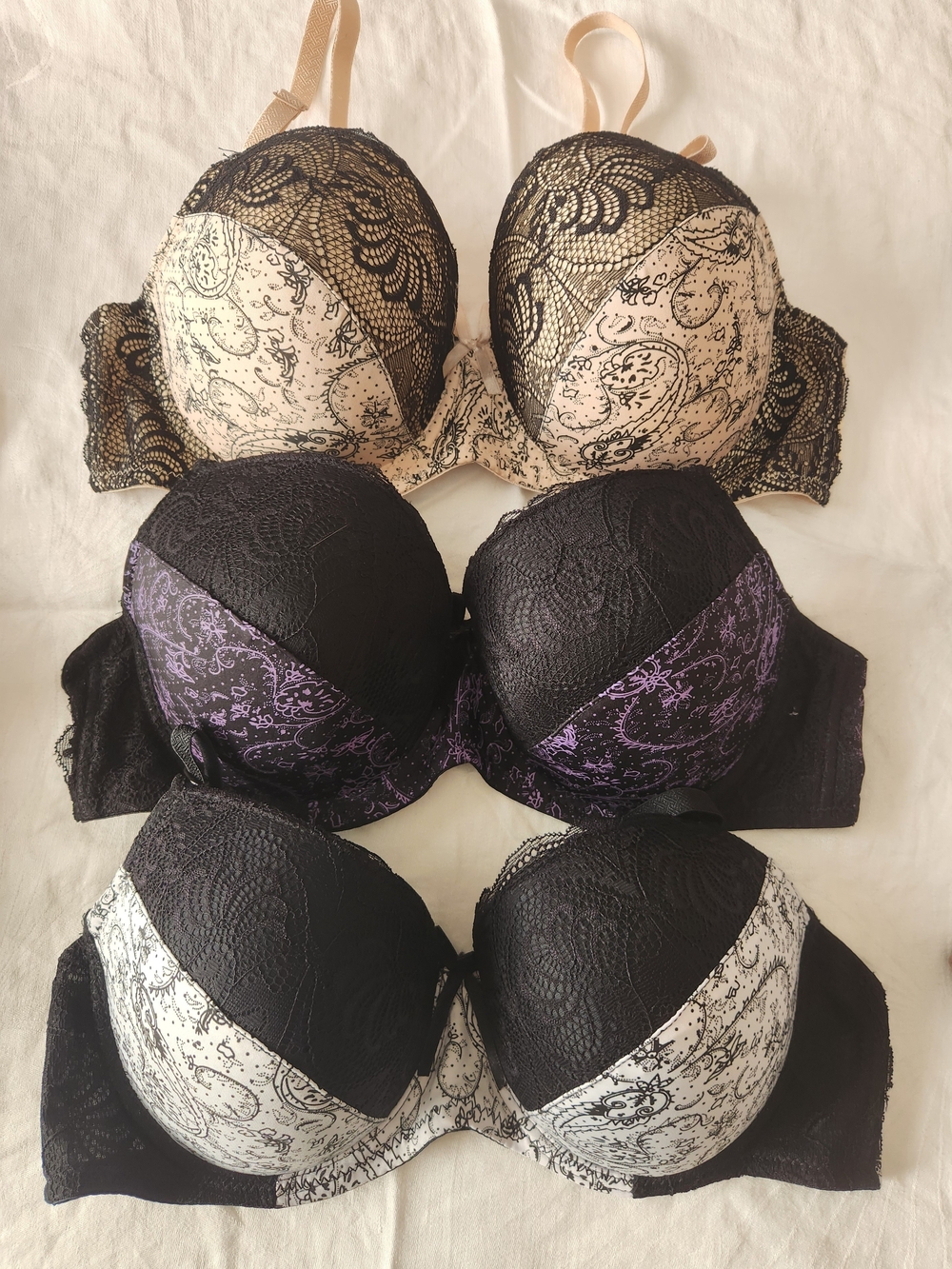 Set Of 11 Size 36D Bras